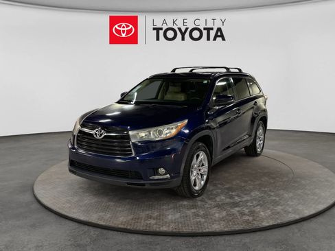 Used 2015 Toyota Highlander Limited FWD image 1