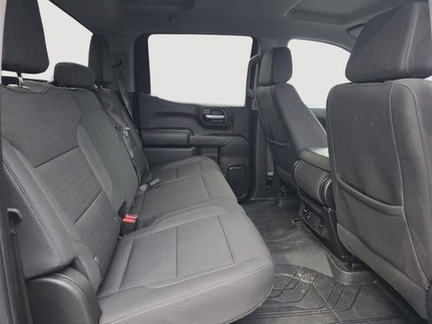 Used 2025 Chevrolet Silverado 1500 Custom Trail Boss w/ Dark Appearance Package image 9