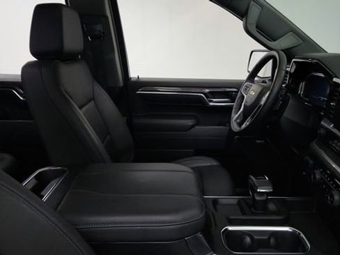 Used 2024 Chevrolet Silverado 1500 LTZ w/ LTZ Premium Package image 25
