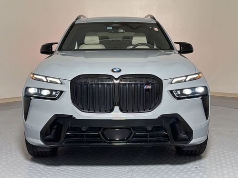 Certified 2025 BMW X7 M60i w/ M Sport Professional Package AWD/4WD image 6
