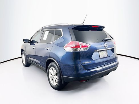 Used 2016 Nissan Rogue SV w/ SV Moonroof Package FWD image 5