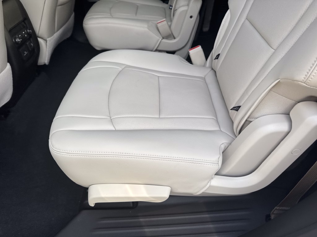 Used 2023 Buick Enclave Premium w/ Experience Buick Package FWD image 69