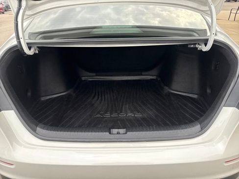 Used 2023 Honda Accord LX image 17