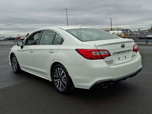 Used 2018 Subaru Legacy 2.5i Premium w/ Eyesight & BSD & Rcta & HBA image 4