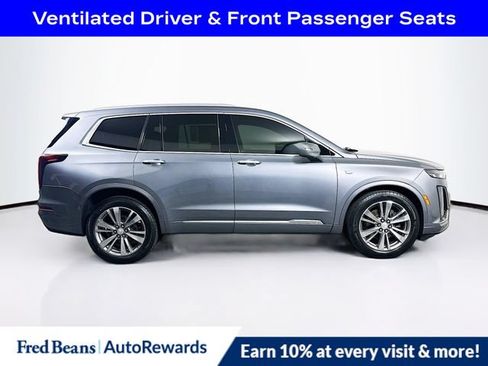 Used 2022 Cadillac XT6 Premium Luxury AWD/4WD image 10