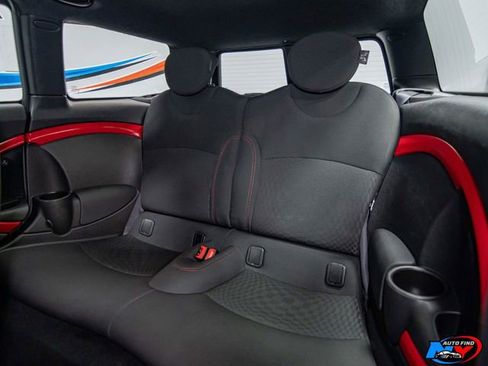 Used 2013 MINI Cooper Clubman John Cooper Works image 16