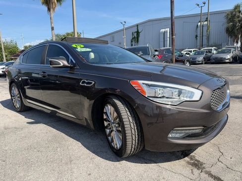 Used 2015 Kia K900 Luxury w/ VIP Package (Discontinued) RWD image 3