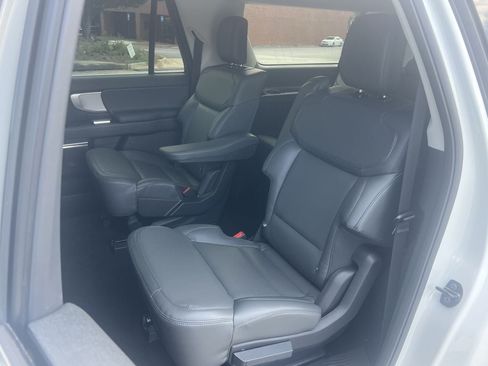 New 2027 Ford Expedition Max Active RWD image 17