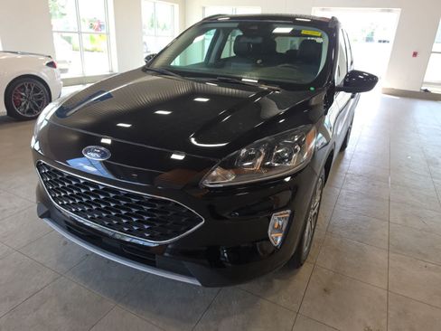 Used 2021 Ford Escape SEL AWD/4WD image 2