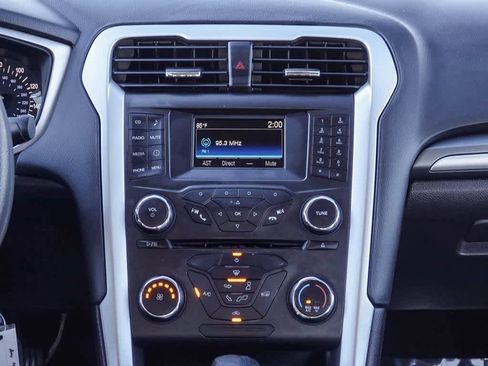 Used 2016 Ford Fusion S image 12