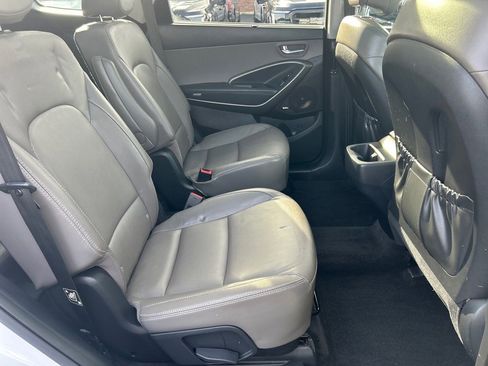 Used 2019 Hyundai Santa Fe XL image 23