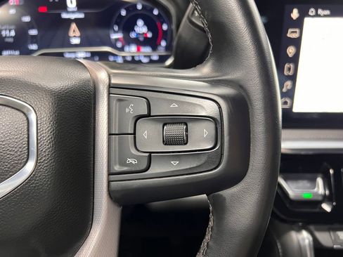 Used 2024 GMC Sierra 2500 Denali w/ Denali Reserve Package image 20