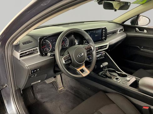 Used 2021 Kia K5 LXS FWD image 16