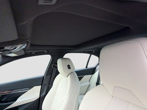 New 2026 BMW i5 eDrive40 RWD image 27