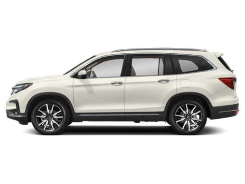 Used 2021 Honda Pilot Touring image 3