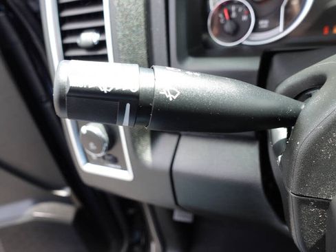 Used 2022 RAM 1500 Classic SLT w/ Electronics Convenience Group AWD/4WD image 53