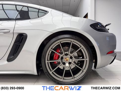 Used 2024 Porsche 718 Cayman GT4 image 12