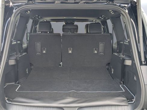 Used 2025 Lexus GX 550 w/ Accessory Package (Z1) image 12