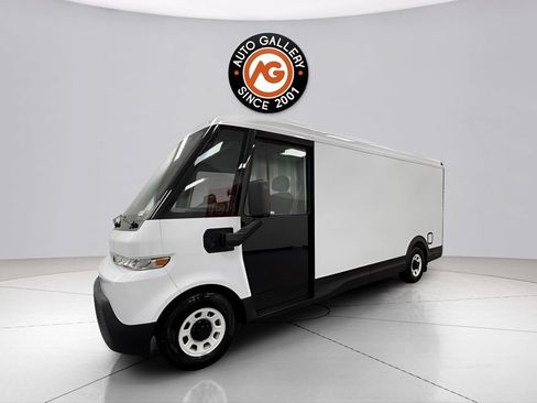 Used 2024 Chevrolet Brightdrop 600 w/ Commercial Equipment Package AWD/4WD image 3