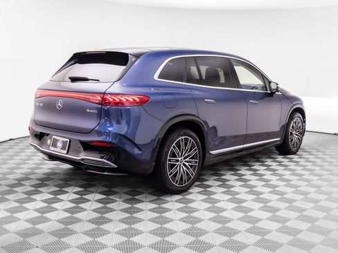 Used 2023 Mercedes-Benz EQS 580 4MATIC SUV image 5