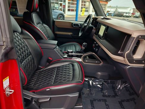 Used 2022 Ford Bronco Big Bend image 19