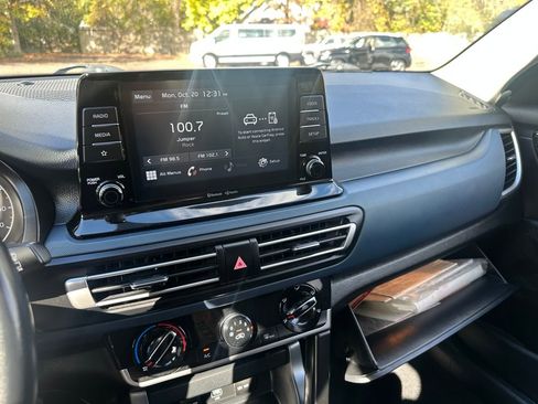 Used 2021 Kia Seltos S image 22