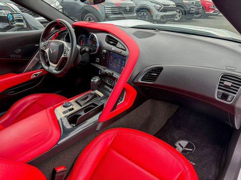 Used 2017 Chevrolet Corvette Grand Sport RWD image 30