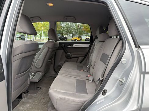 Used 2011 Honda CR-V SE image 10