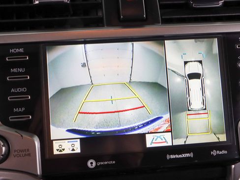 Used 2023 Toyota 4Runner SR5 Premium w/ Moonroof Package AWD/4WD image 20