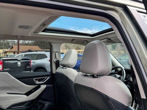 Used 2019 Subaru Forester Limited image 12