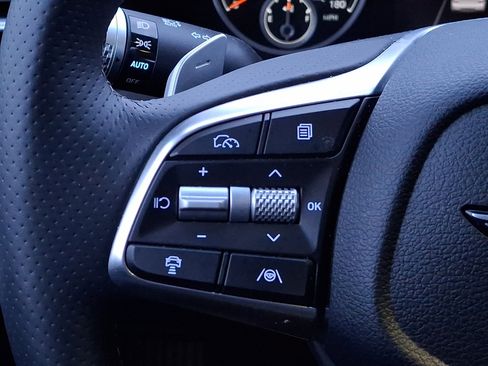 Certified 2026 Genesis G70 2.5T image 21