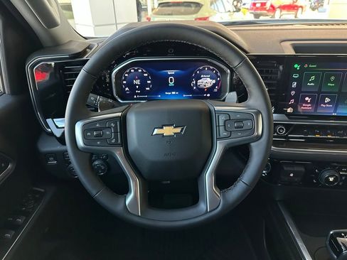 New 2026 Chevrolet Silverado 1500 LT image 18