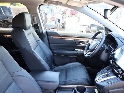 Certified 2021 Honda CR-V Touring image 8