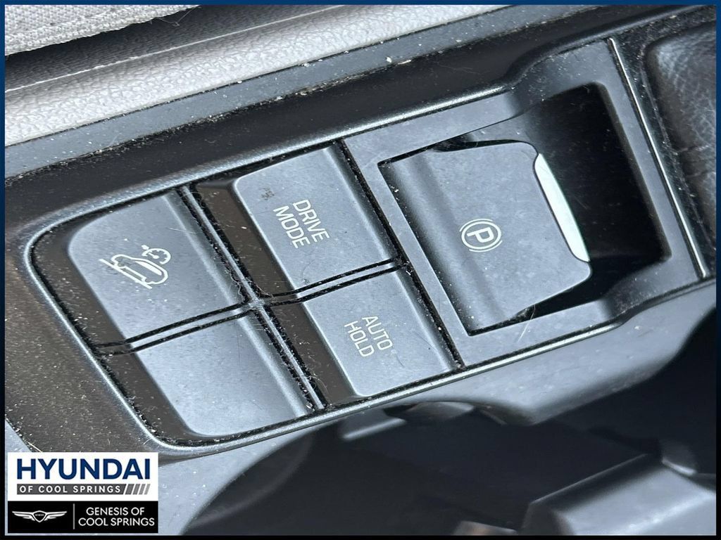 Used 2020 Hyundai Tucson Value AWD/4WD image 31
