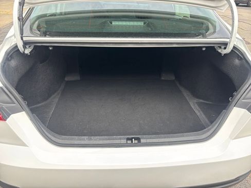 Used 2025 Toyota Camry LE FWD image 30