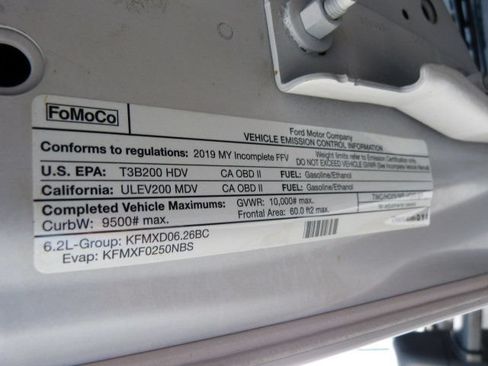 Used 2019 Ford F250 XL w/ Power Equipment Group RWD image 44