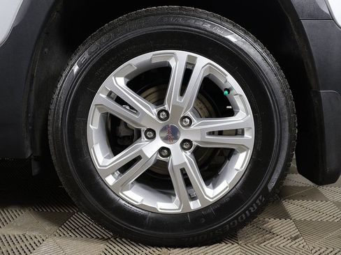 Used 2020 GMC Terrain SLE image 15