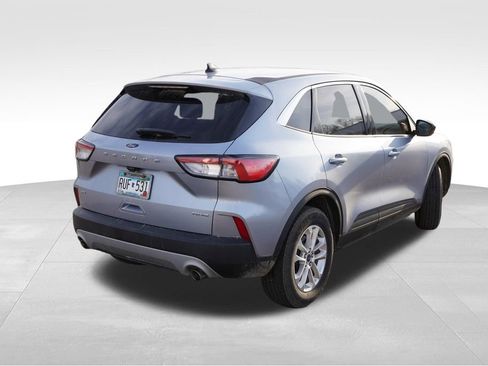 Used 2022 Ford Escape SE w/ Cold Weather Package image 3