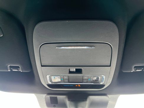 Used 2021 Ford F150 Lariat w/ Equipment Group 502A High AWD/4WD image 18