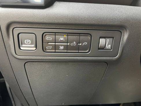 New 2026 GMC Hummer EV 4x4 Crew Cab image 12