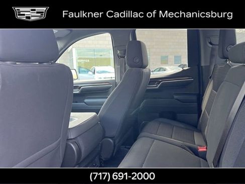 Used 2023 Chevrolet Silverado 1500 RST w/ Z71 Off-Road Package AWD/4WD image 16