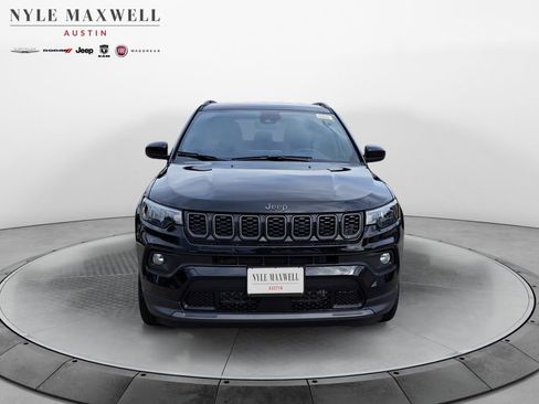 New 2026 Jeep Compass Latitude AWD/4WD image 17