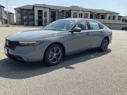 New 2026 Honda Accord EX-L image 10