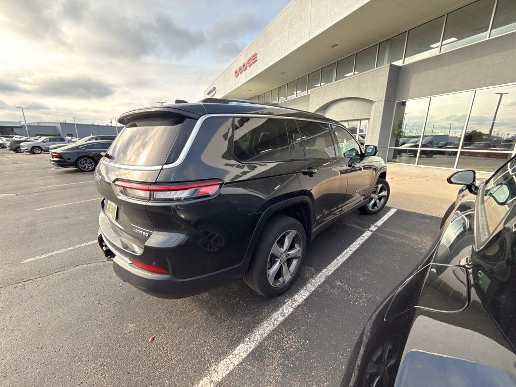 Used 2022 Jeep Grand Cherokee L Limited AWD/4WD image 4