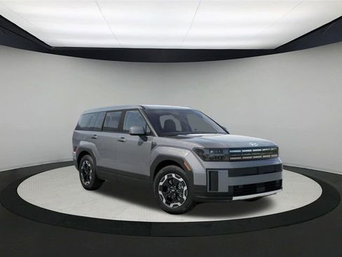 New 2026 Hyundai Santa Fe SE image 2