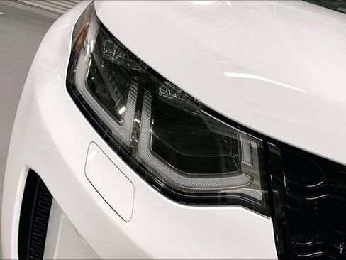 Certified 2025 Land Rover Discovery Sport S image 28