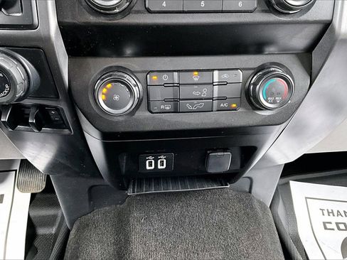 Used 2019 Ford F150 XLT w/ Trailer Tow Package image 15