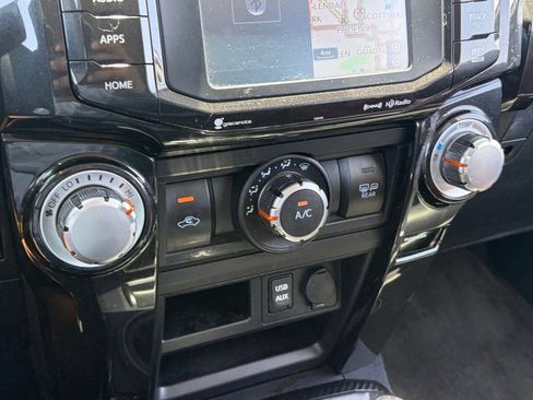 Used 2017 Toyota 4Runner TRD Pro AWD/4WD image 9