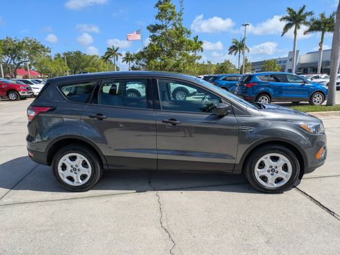 Certified 2018 Ford Escape S FWD image 3