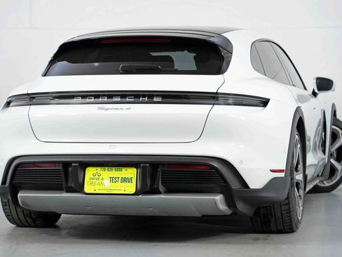 Used 2024 Porsche Taycan 4 Cross Turismo w/ Premium Package AWD/4WD image 4